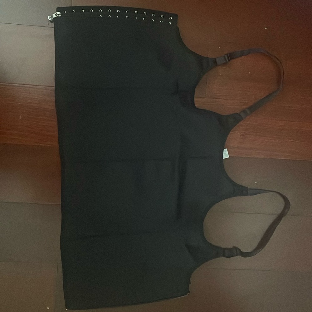 Small waist trainer